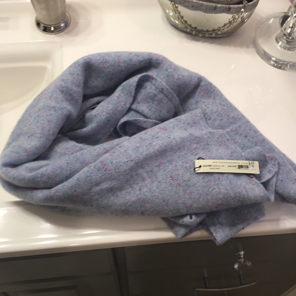 White + Warren Travel Scarf